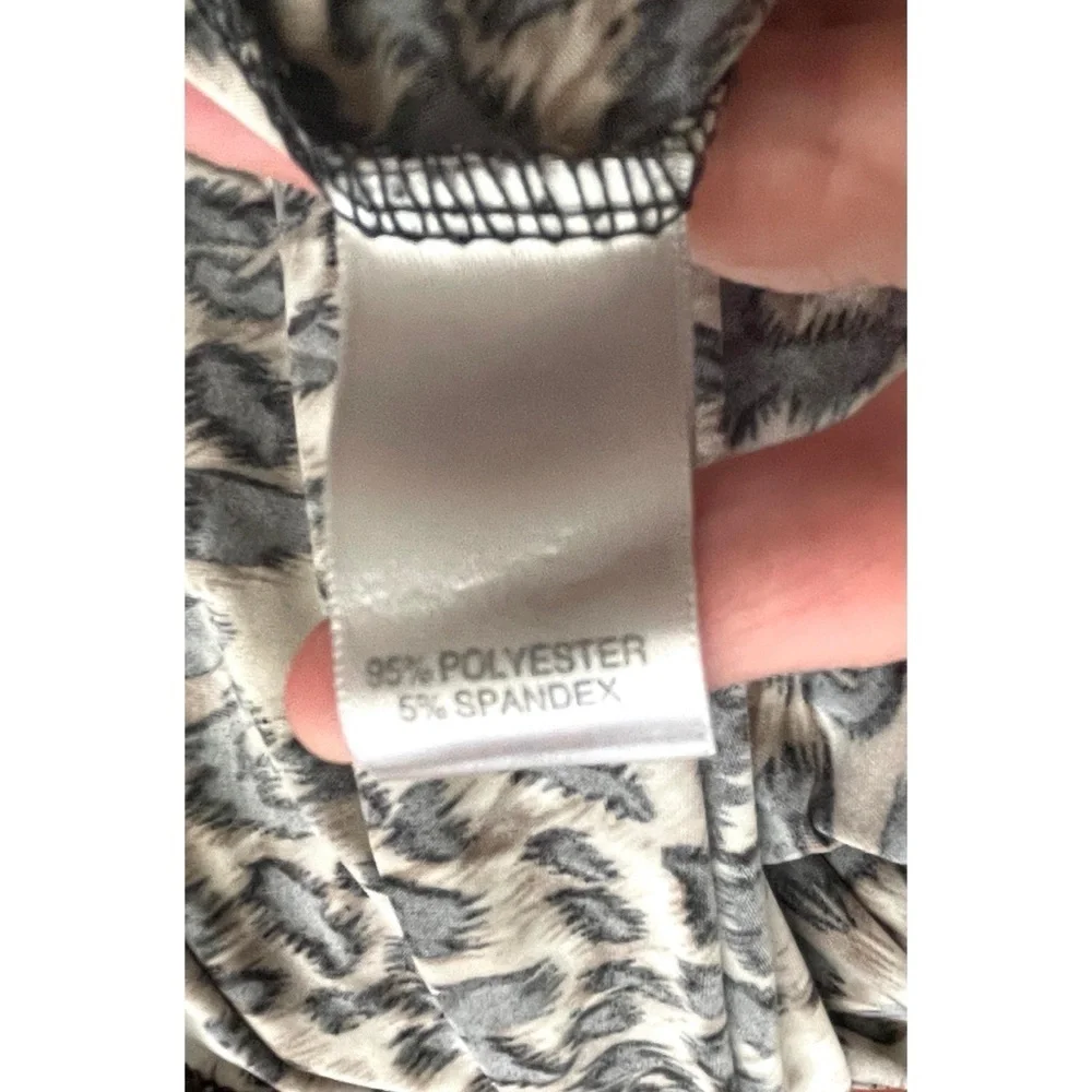 ** BUNDLE SALE 3/$16 ** Avenue Sleeveless Maxi Sundress Animal Print Size 18/20 - Picture 14 of 14